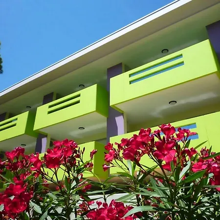 In Bibione-beahost * ビビオーネ